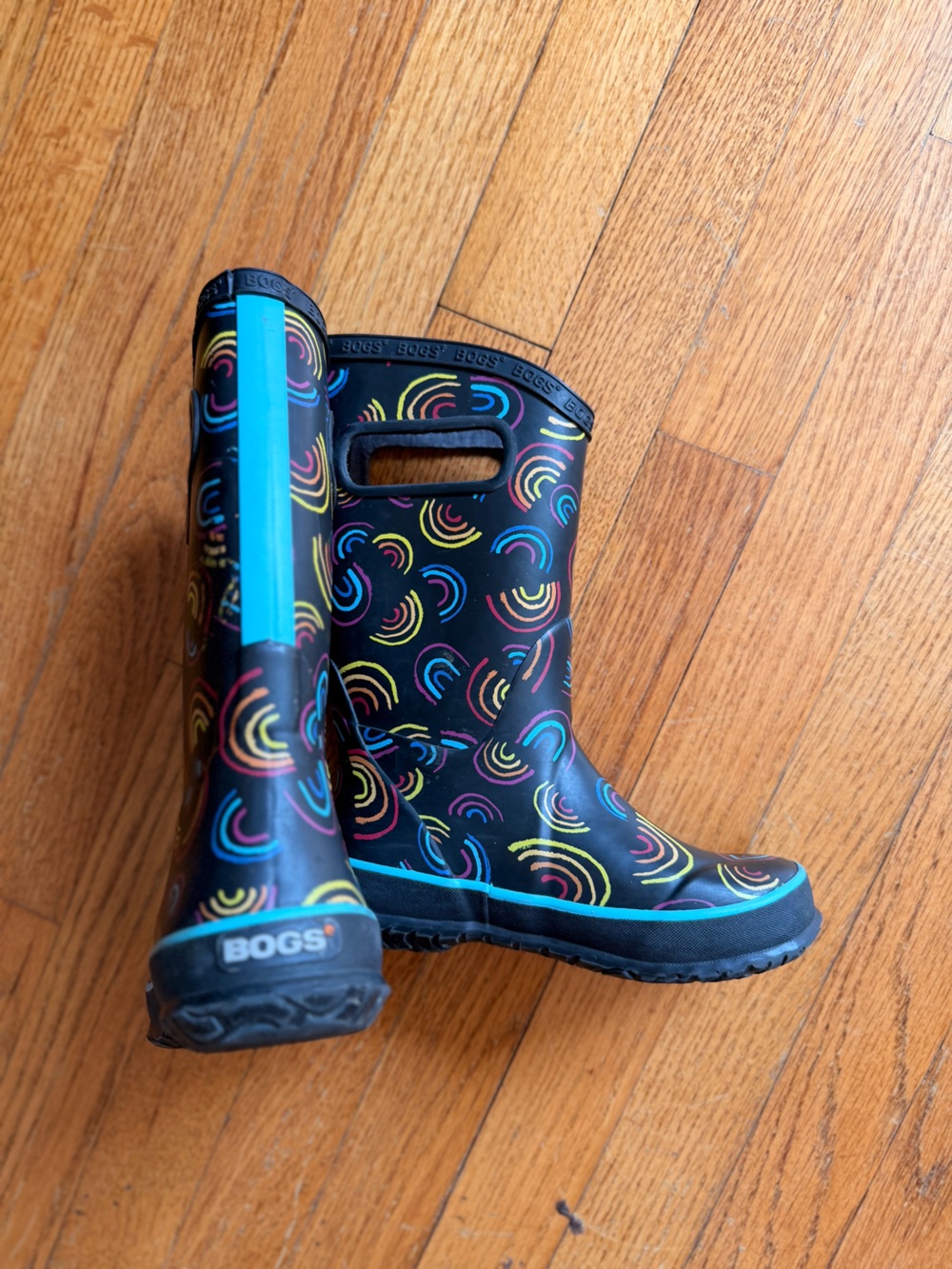 BOGS Kids Rainbow Waterproof Rain Boots sz 13
